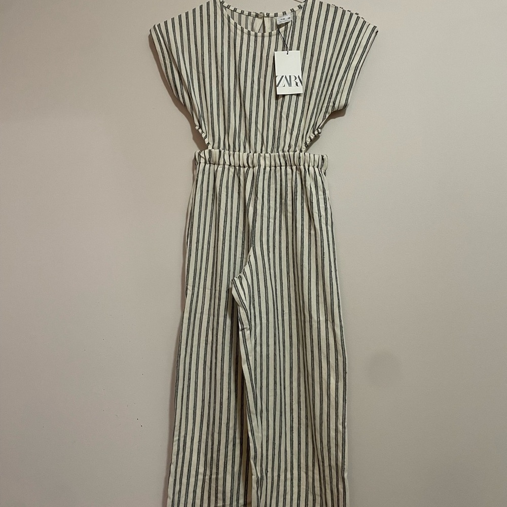 Zara Black and White Jumpsuit Relaxed Fit